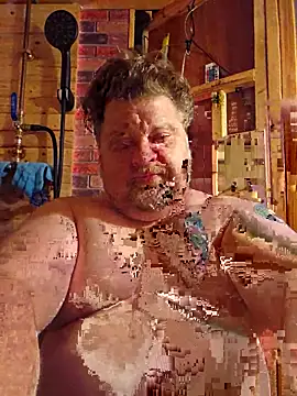 Snapshot of alienbunny chatting on 10/16/25, 03:51 alienbunny online show from 10/16/25, 03:51