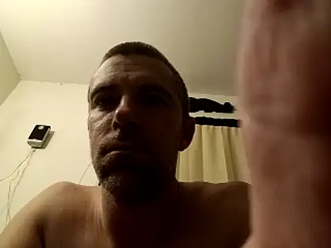 Snapshot of Cooperstone chatting on 02/11/25, 03:29 Cooperstone online show from 02/11/25, 03:29