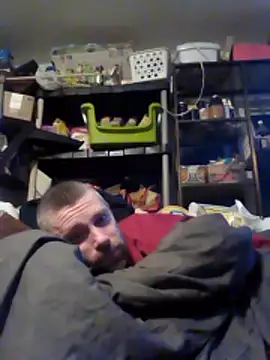 Snapshot of Cooperstone chatting on 12/05/25, 02:09 Cooperstone online show from 12/05/25, 02:09