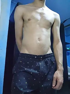 boyminerin00 online show from 10/12/25, 01:04