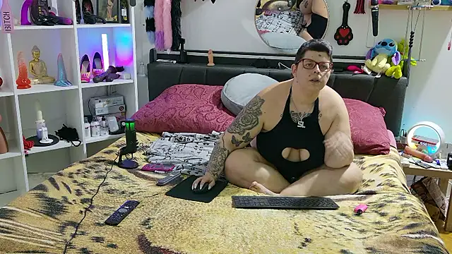 Snapshot of SunshineLexi chatting on 01/08/26, 02:52 SunshineLexi online show from 01/08/26, 02:52