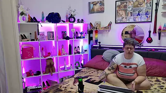 Snapshot of SunshineLexi chatting on 01/14/26, 03:28 SunshineLexi online show from 01/14/26, 03:28