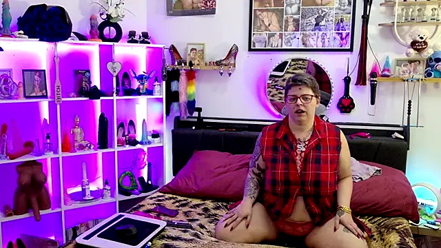 Snapshot of SunshineLexi chatting on 01/16/26, 07:12 SunshineLexi online show from 01/16/26, 07:12