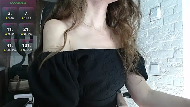 Snapshot of BB_Web chatting on 01/07/25, 10:19 BB Web online show from 01/07/25, 10:19