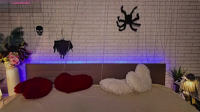 NovaBlissss online show from 11/09/25, 09:13