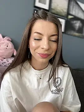 Mia Ethan online show from 02/22/25, 08:40