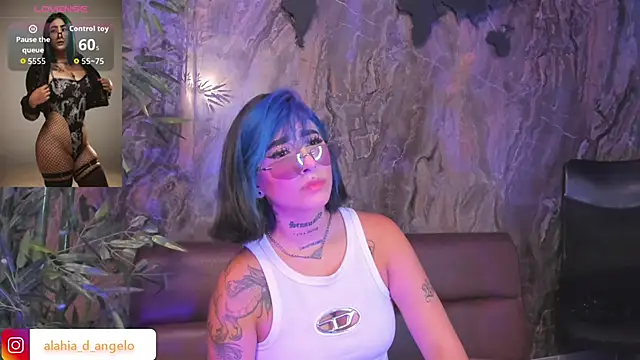 Alahia Dangelo online show from 12/16/25, 05:29