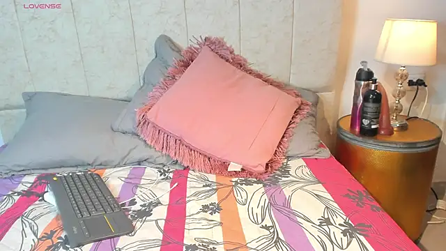  maria foxx  online show from 03/27/26, 05:01