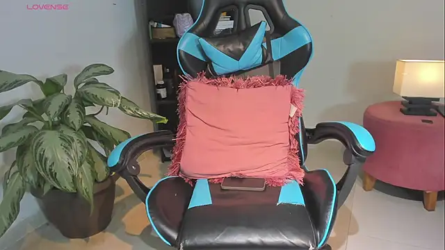 maria foxx  online show from 05/23/26, 05:06