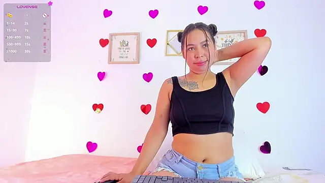 EmmaRogers online show from 02/20/25, 12:47