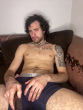 Snapshot of Vanillamexican chatting on 12/09/24, 01:02 Vanillamexican online show from 12/09/24, 01:02