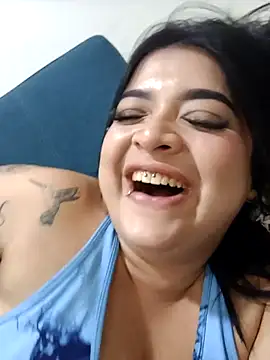 Snapshot of _ValeryStone_ chatting on 09/19/25, 10:21  ValeryStone  online show from 09/19/25, 10:21