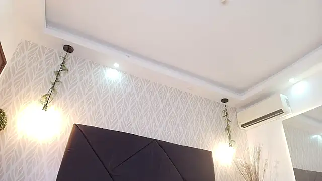 Snapshot of sandy_rivas chatting on 03/15/26, 01:06 sandy rivas online show from 03/15/26, 01:06