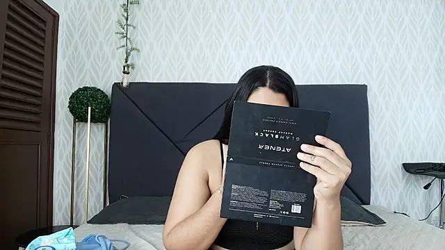 Snapshot of sandy_rivas chatting on 04/08/26, 12:16 sandy rivas online show from 04/08/26, 12:16