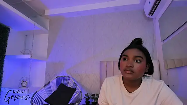 Snapshot of kayna_gomez chatting on 10/25/25, 07:30 kayna gomez online show from 10/25/25, 07:30