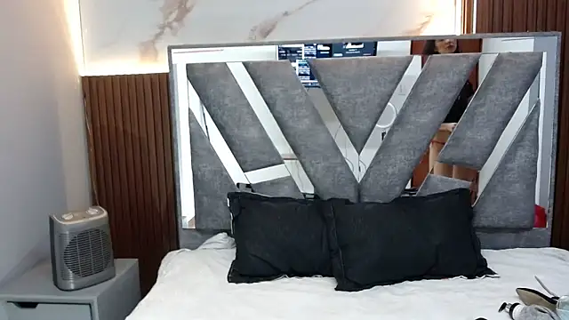 Snapshot of saray_hot202cl chatting on 09/28/25, 03:23 saray hot202cl online show from 09/28/25, 03:23