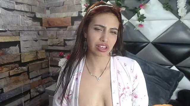 Tammy Blackk online show from 02/05/25, 06:37