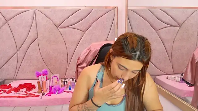 Tammy Blackk online show from 11/06/25, 03:51