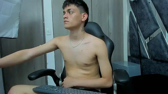 Yef Thin online show from 11/28/25, 03:42