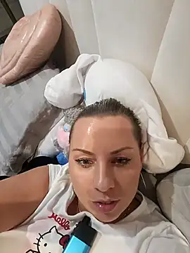 Sparkle2206 online show from 10/12/25, 10:09