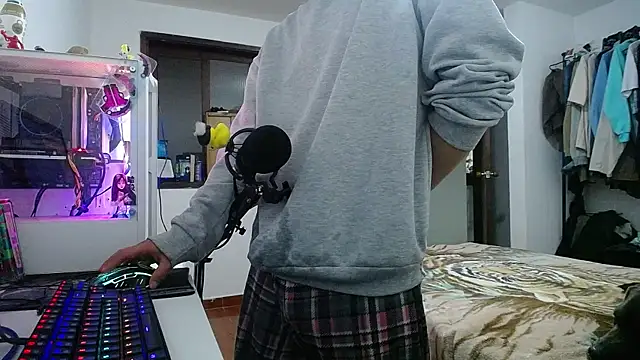 Snapshot of esjrobles chatting on 01/04/25, 07:24 esjrobles online show from 01/04/25, 07:24