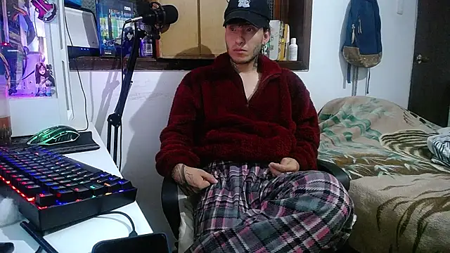 Snapshot of esjrobles chatting on 02/06/25, 10:15 esjrobles online show from 02/06/25, 10:15