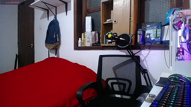 Snapshot of esjrobles chatting on 02/16/25, 02:53 esjrobles online show from 02/16/25, 02:53