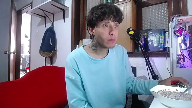 Snapshot of esjrobles chatting on 02/21/25, 02:59 esjrobles online show from 02/21/25, 02:59