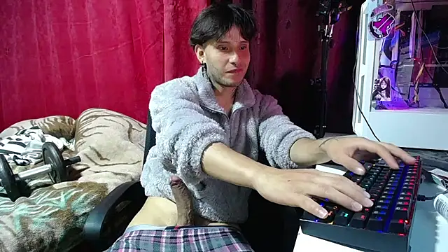 Snapshot of esjrobles chatting on 03/12/25, 08:08 esjrobles online show from 03/12/25, 08:08