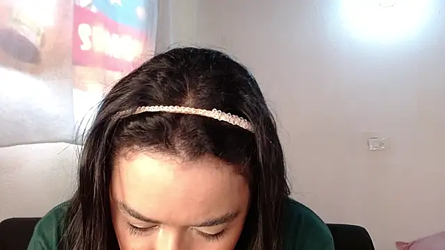 maraa lee online show from 10/21/25, 08:09