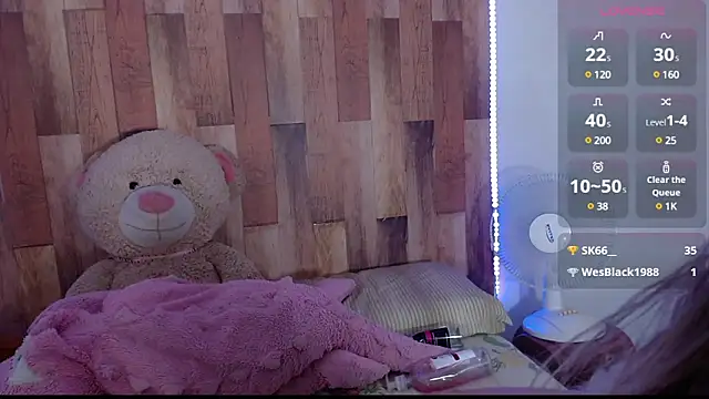 Snapshot of Raven_Whisper chatting on 01/18/25, 11:00 Raven Whisper online show from 01/18/25, 11:00