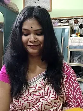 yoursweety09 online show from 10/31/25, 07:53