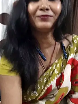 yoursweety09 online show from 12/17/25, 09:04