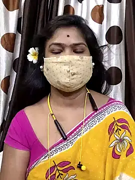 yoursweety09 online show from 07/14/26, 12:02