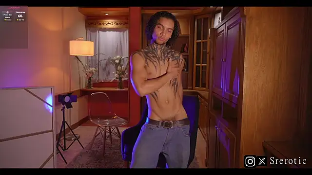 Snapshot of _srerotic chatting on 11/05/25, 10:54 srerotic online show from 11/05/25, 10:54