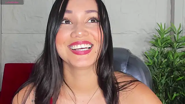 JessicaMilan online show from 11/21/25, 10:52