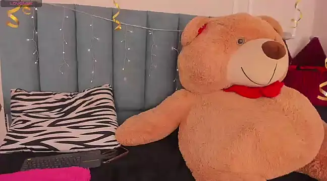 Amber  Sanchez online show from 12/11/24, 08:26