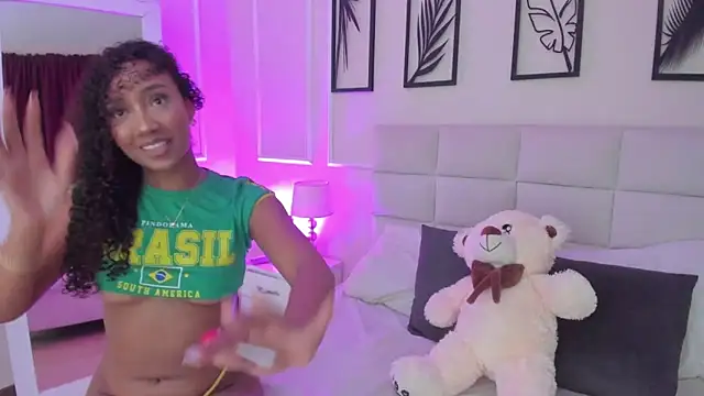 Amber  Sanchez online show from 02/28/25, 03:26