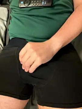 Dan8736 online show from 10/26/25, 01:50