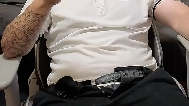 Dan8736 online show from 07/26/26, 11:06