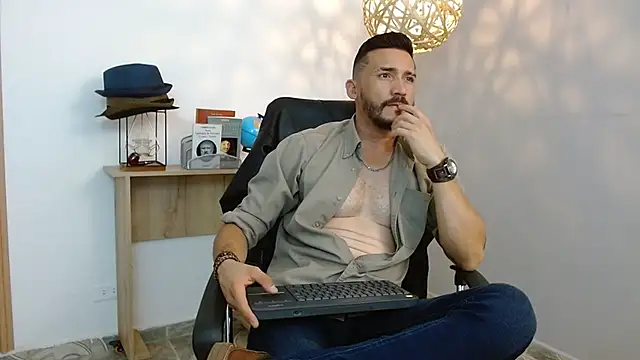 Reiko 85  online show from 02/24/25, 07:41