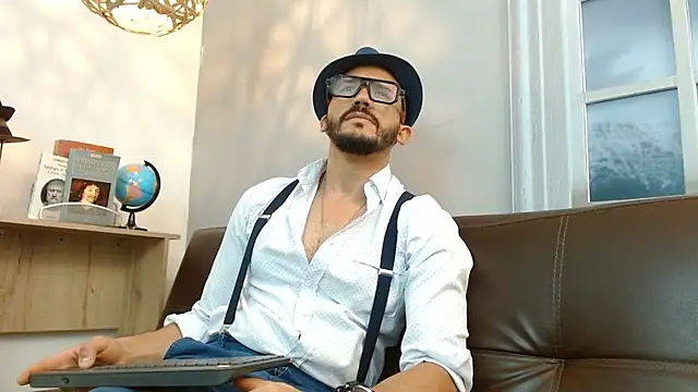 Reiko 85  online show from 03/20/25, 07:35