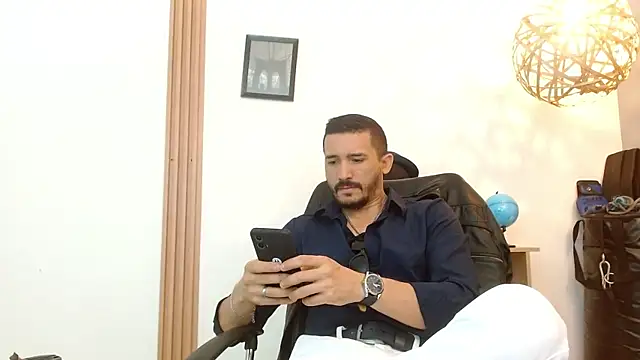 Reiko 85  online show from 10/06/25, 02:47