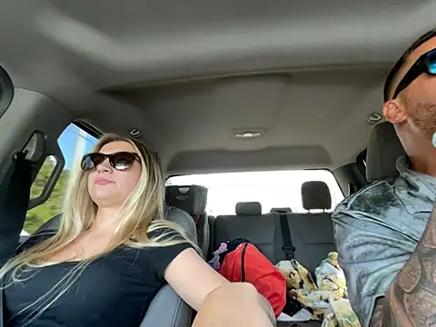 lancehungsandbaby online show from 09/19/25, 05:35