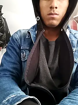 alexander32r online show from 09/22/25, 05:15