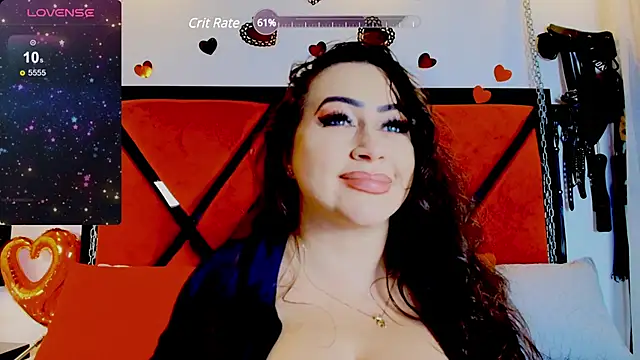 Snapshot of Ivyymmiller chatting on 02/14/25, 05:09 Ivyymmiller online show from 02/14/25, 05:09