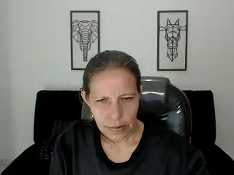 Milf karlye online show from 01/14/25, 06:13