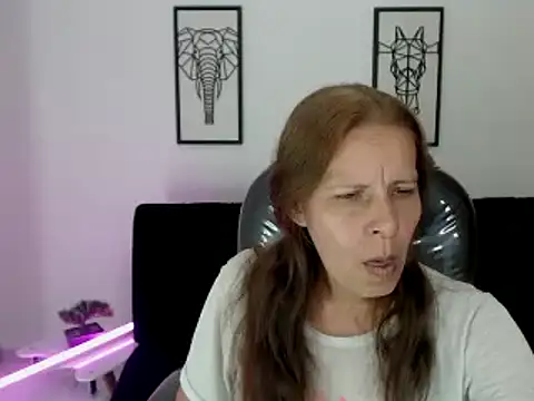 Milf karlye online show from 02/26/25, 04:58