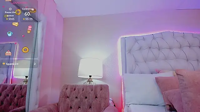 Snapshot of MonserratPeters chatting on 01/14/25, 08:20 MonserratPeters online show from 01/14/25, 08:20