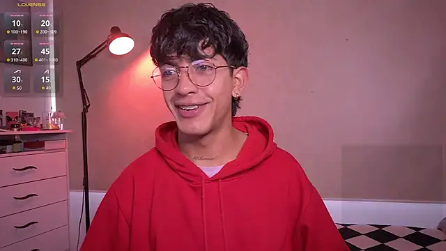 Snapshot of teobowny_ chatting on 09/25/25, 01:15 teobowny online show from 09/25/25, 01:15